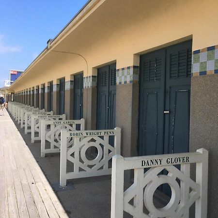 L'Atelier Des Planches Apartment Deauville Bagian luar foto